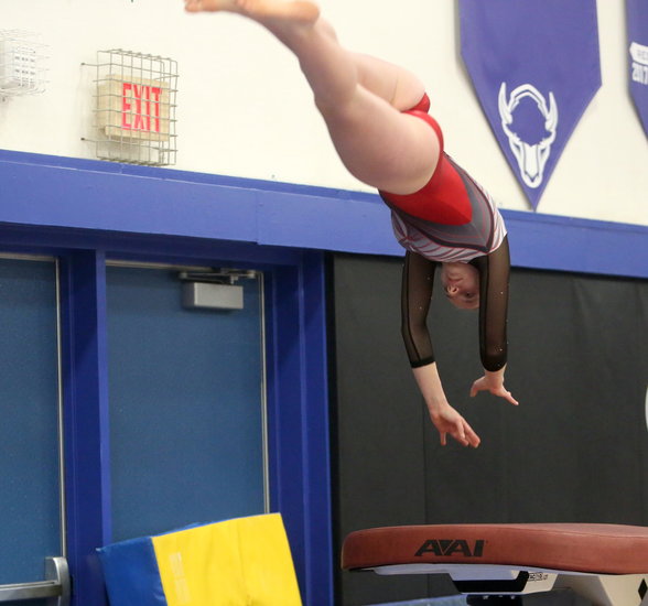 Photos: Eagles And Dutch Vault Towards States