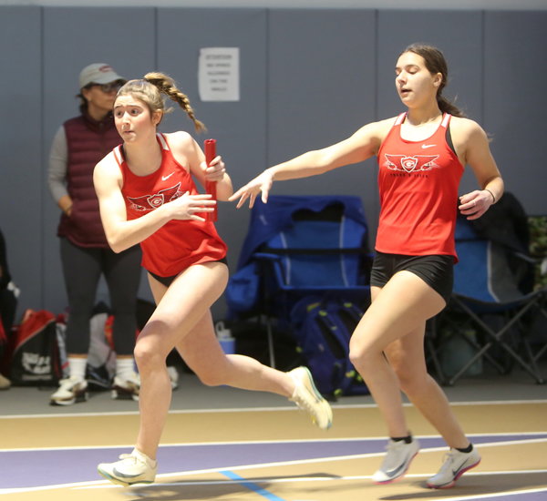 Photos: Dutch Sail In Jack Reed Showcase